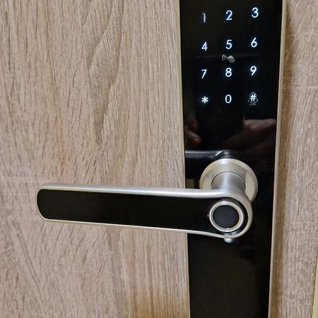 Kanto - Self Check In 克莱佩达 外观 照片